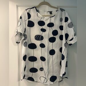 Gomorn polka dot top, size xl white/black, short sleeves